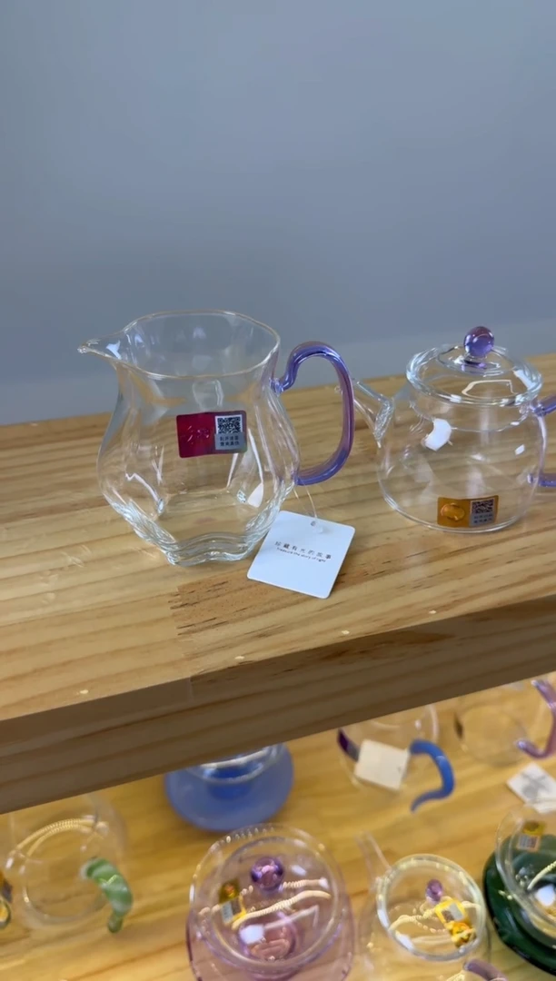 言卿壶+颂妍 浅紫色