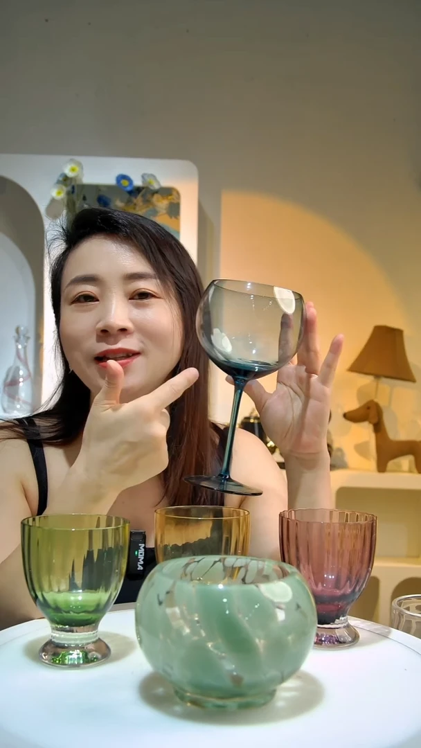 高脚款水晶玻璃2只蓝色苹果杯