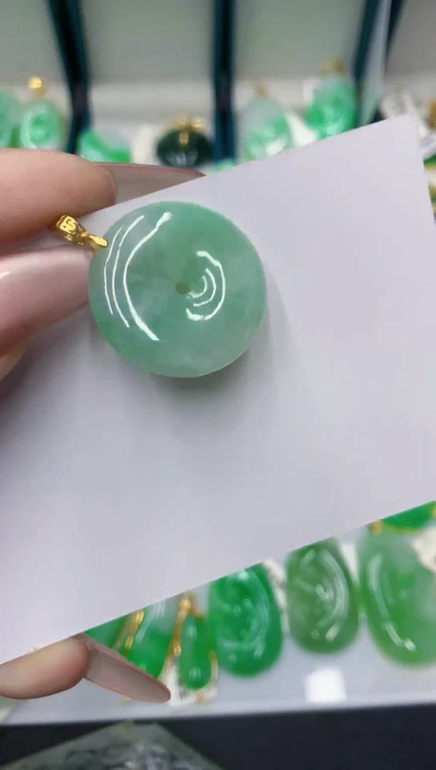 颈饰未镶嵌翡翠111111