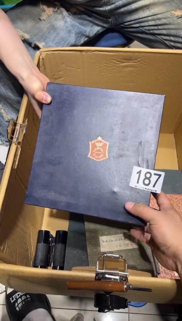 瓷片螺**飞187.......
