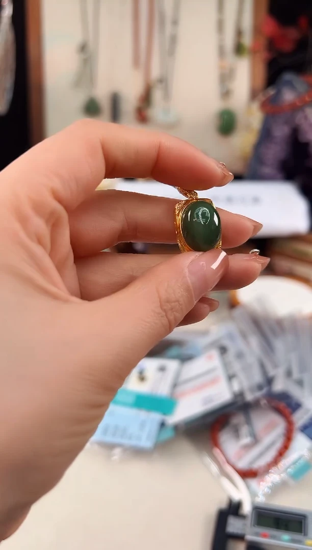 未镶嵌和田玉吊坠@@H921D017278