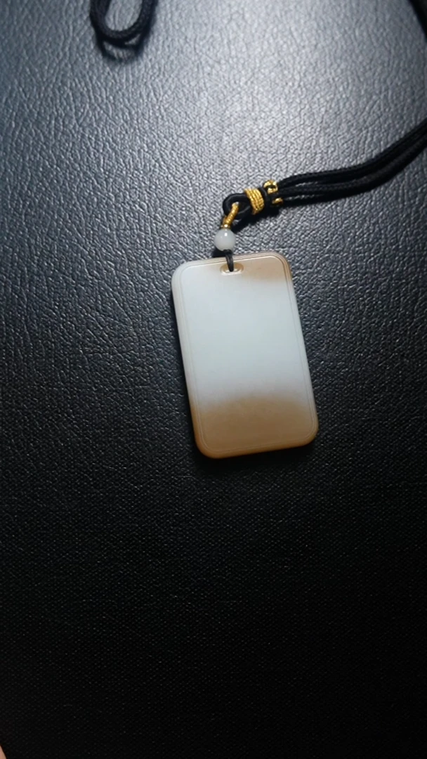 颈饰未镶嵌和田玉无事牌