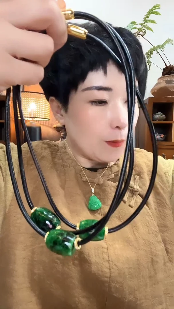 吊坠(赠链)合金翡翠932