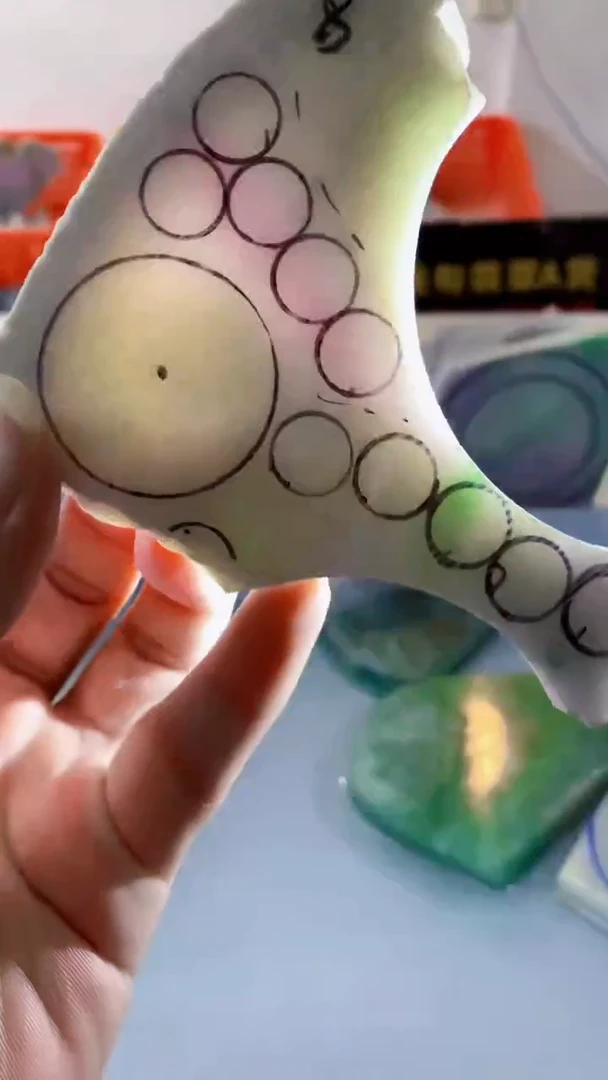 颈饰未镶嵌翡翠缅甸A货翡翠尚604