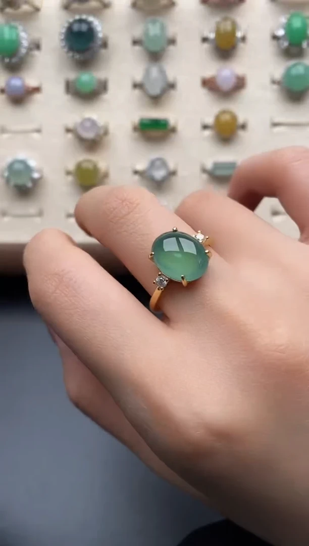 银S925镶嵌戒指翡翠一物一证一礼盒