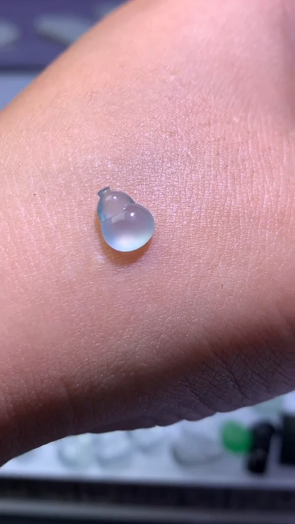 未镶嵌定制翡翠毛货