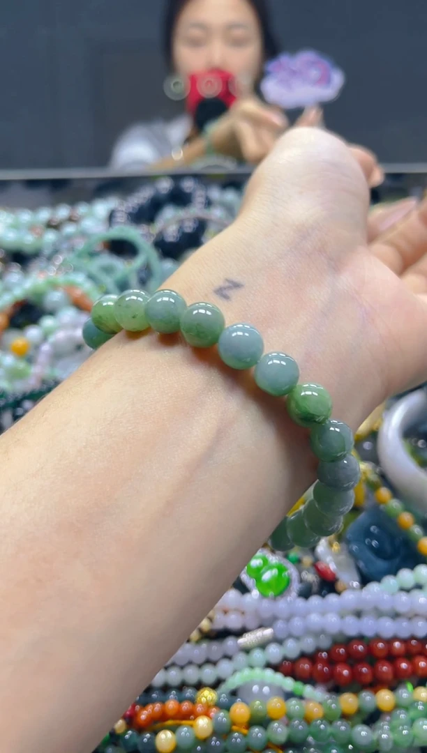 颈饰未镶嵌翡翠7MM