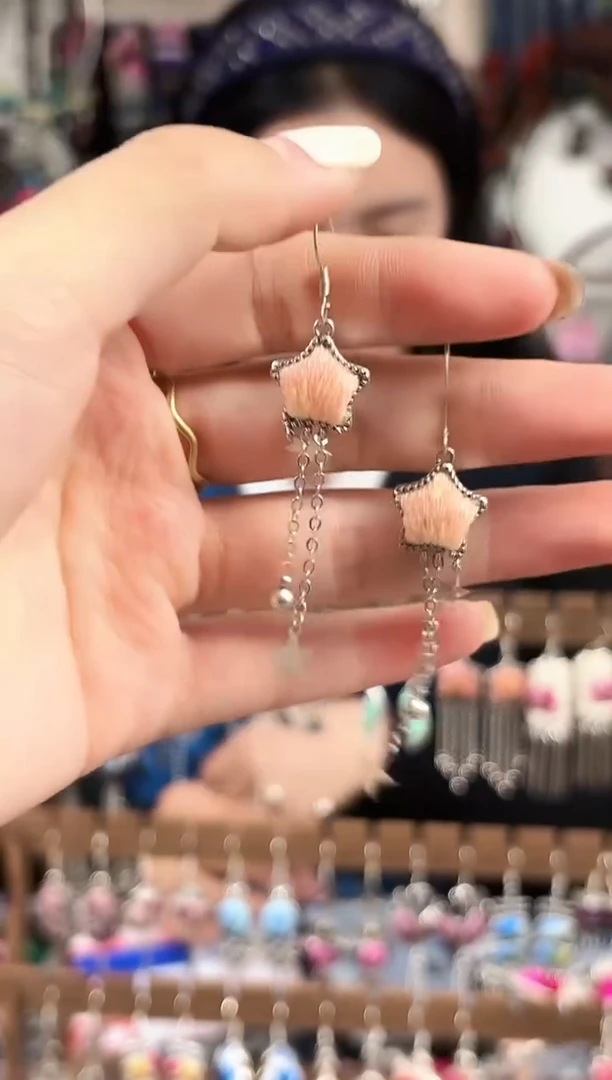 织绣民族风非遗老绣饰品455