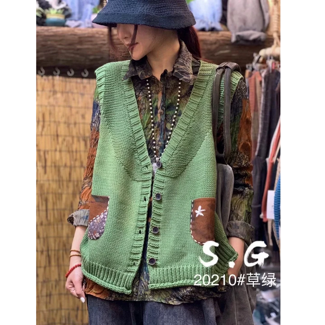 2025年春季新款V领针织马甲显瘦无袖上衣文艺复古百搭马甲外套女