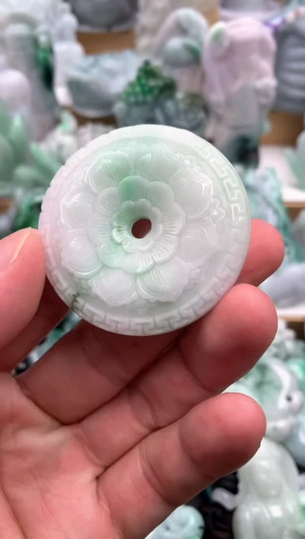 吊坠(不含链)未镶嵌翡翠1