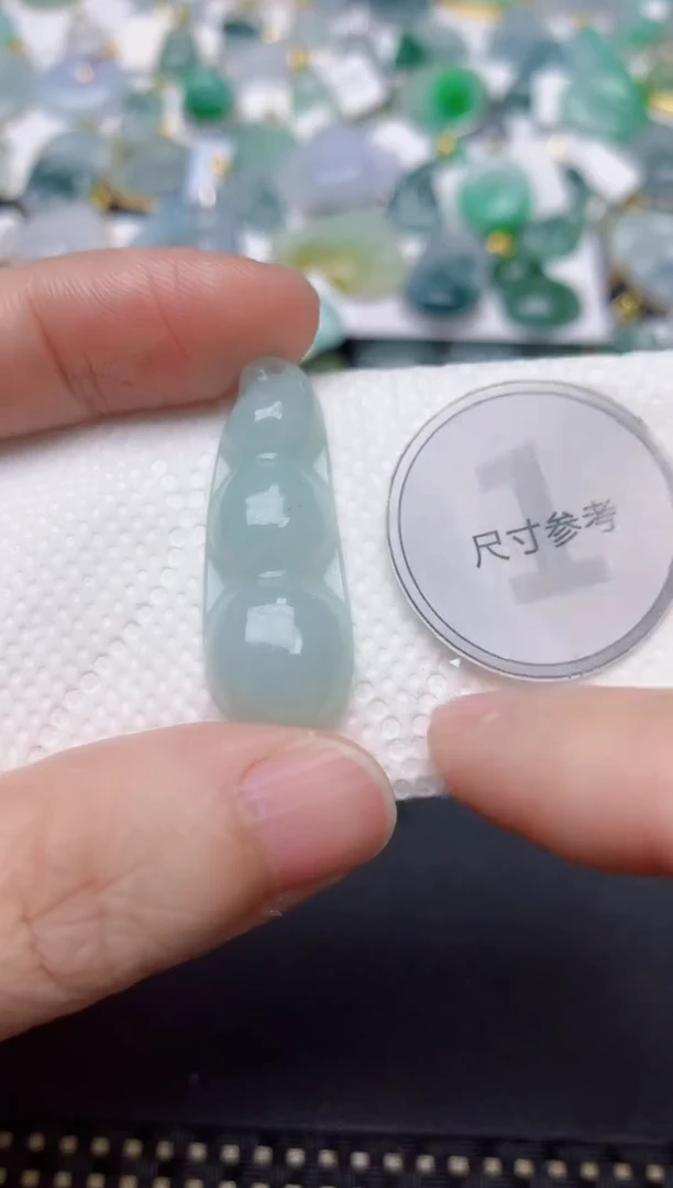 颈饰未镶嵌翡翠天然缅甸A货翡翠