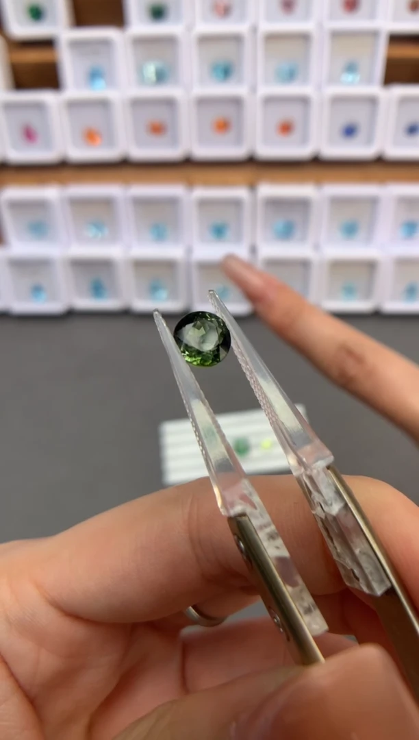 未镶嵌裸石定制碧玺启*奇1.4ct