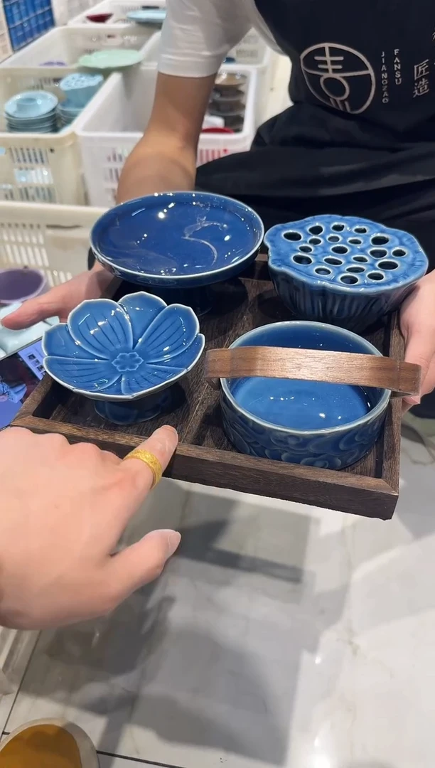 瓷片微瑕商品，介意勿拍②盘预发