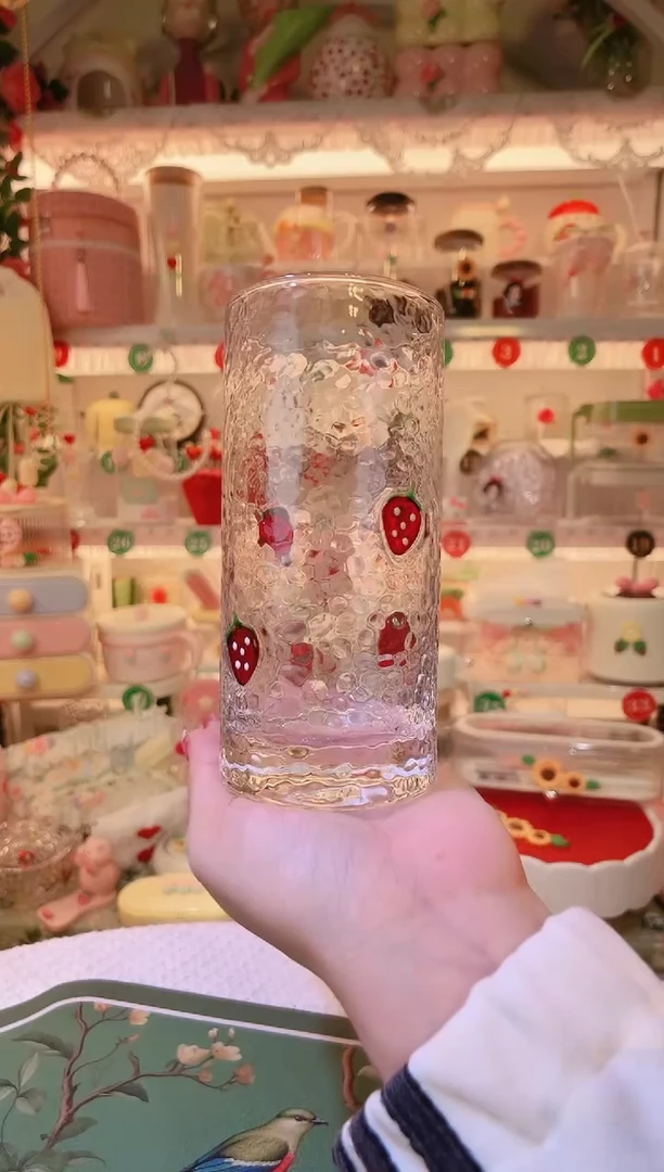 草莓直饮杯——手工制作品质好！