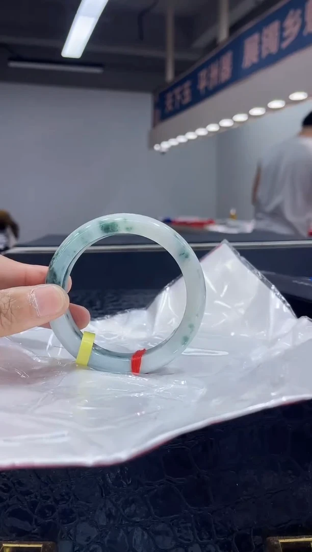 未镶嵌手镯翡翠17