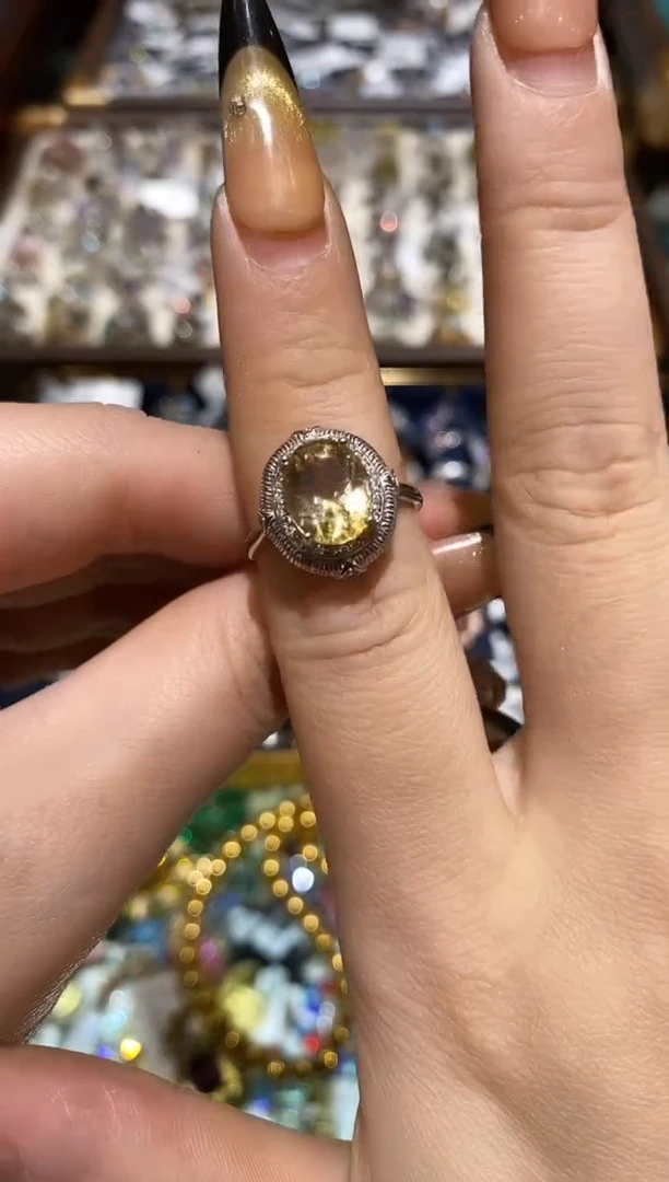 银S925镶嵌戒指黄晶楚楚珠宝中古甄选不退换