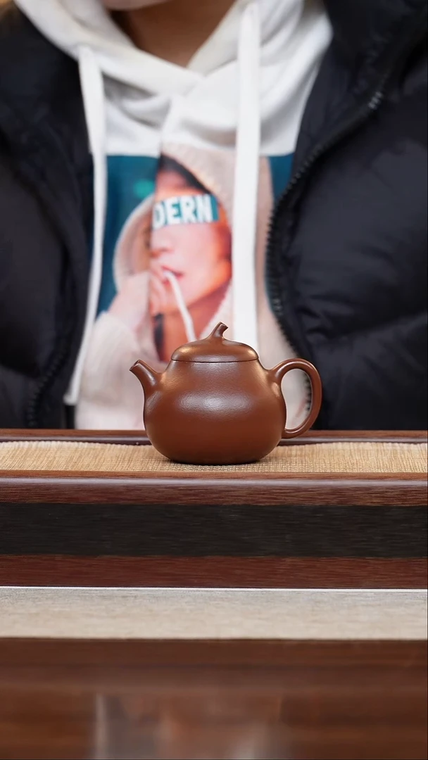 紫泥小茄瓜130cc宜兴手工紫砂壶