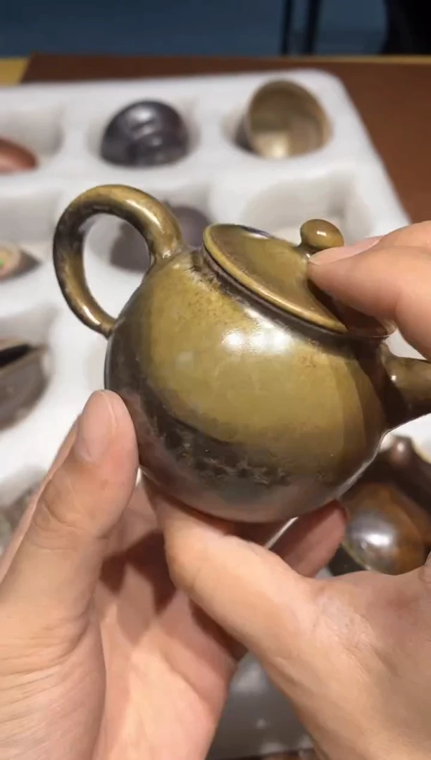 奢瓷/瑞寅柴烧茶器（壶）467