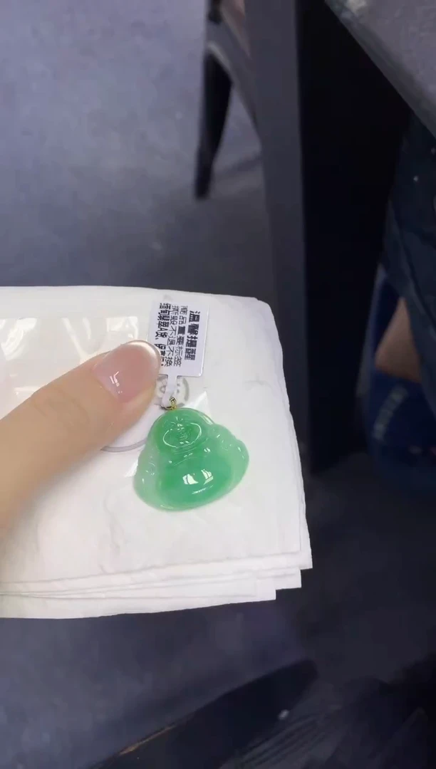 颈饰18K金镶嵌翡翠天然缅甸翡翠A货百元以上9元证书费自理