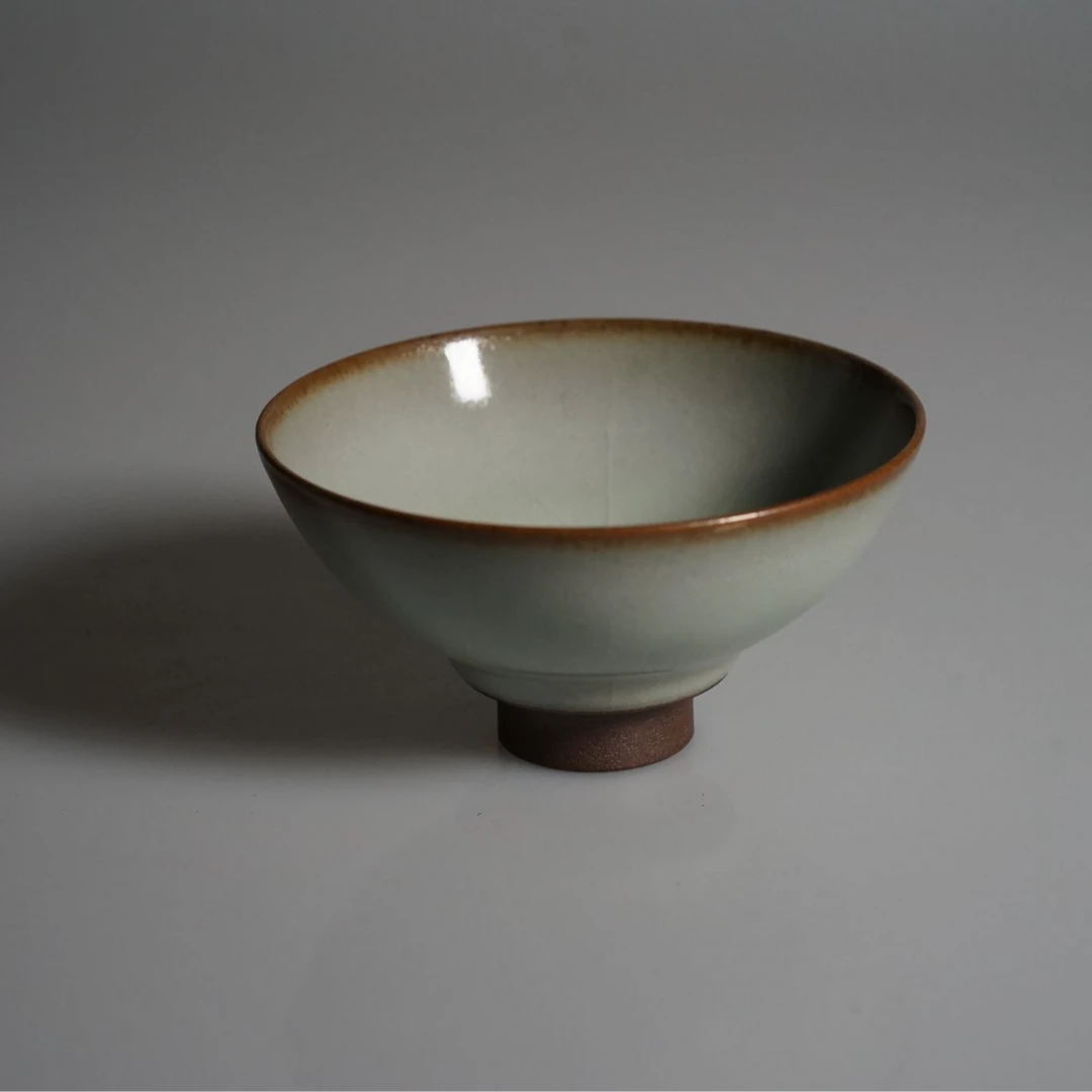 未名窑青苹绿圆折杯90ml景德镇马蹄杯陶瓷茶杯主人杯2025新款高端