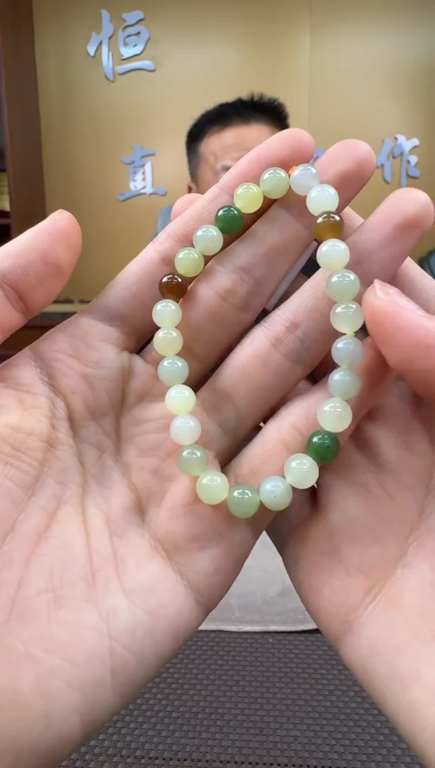 和田玉未镶嵌颈饰7手串