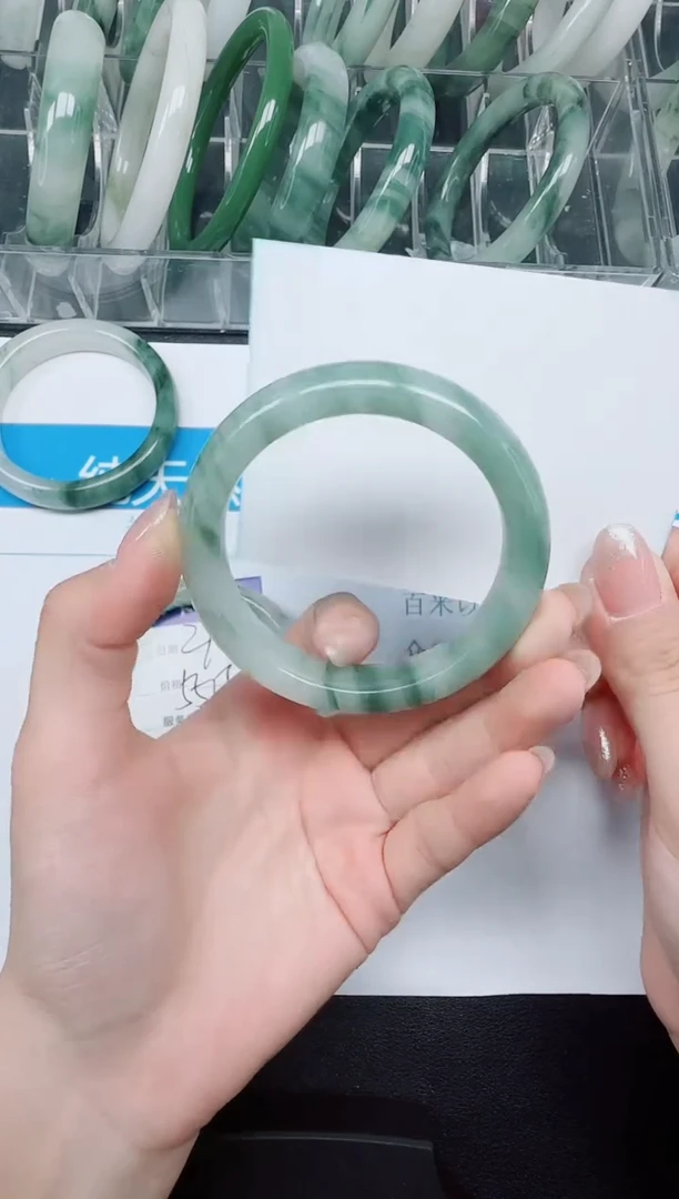 未镶嵌手镯石英质玉291-54