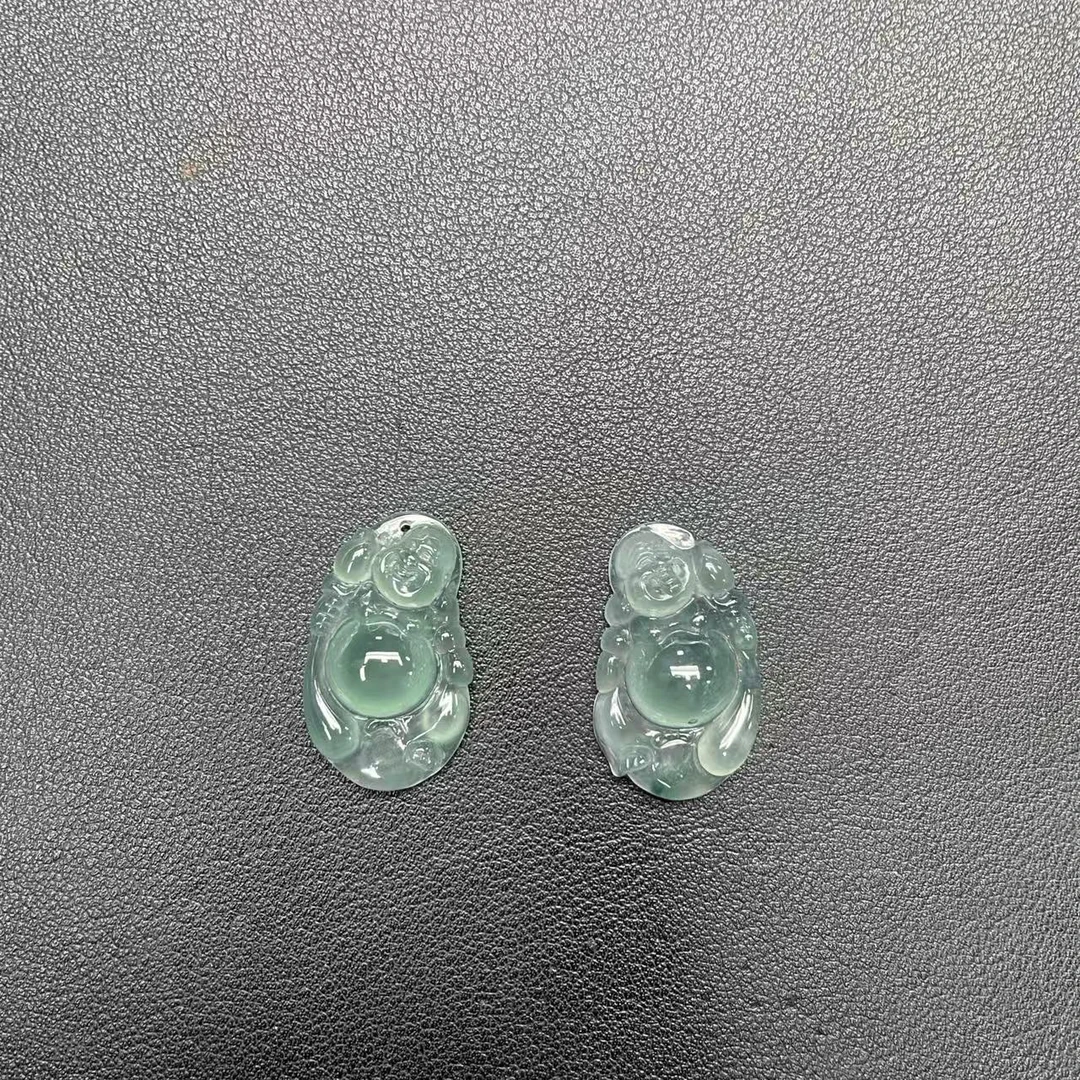 【玉经纶】70605/Q28-天然A货翡翠佛公吊坠-多样性发其一