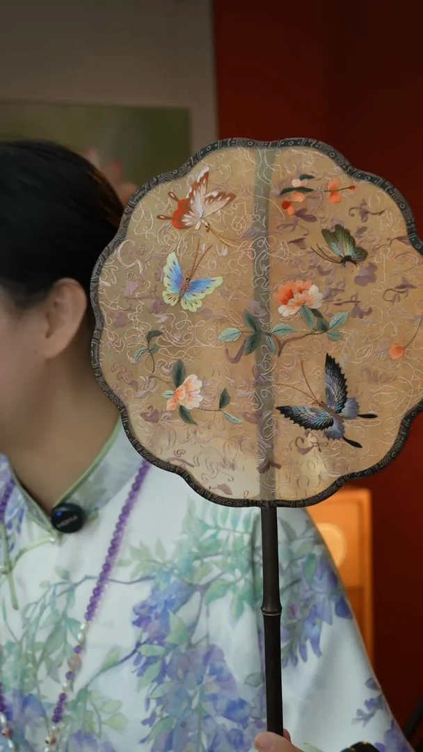 刺绣非遗苏绣高货团扇