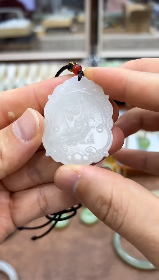 【闪购商品】和田玉吊坠未镶嵌野牛沟花开富贵