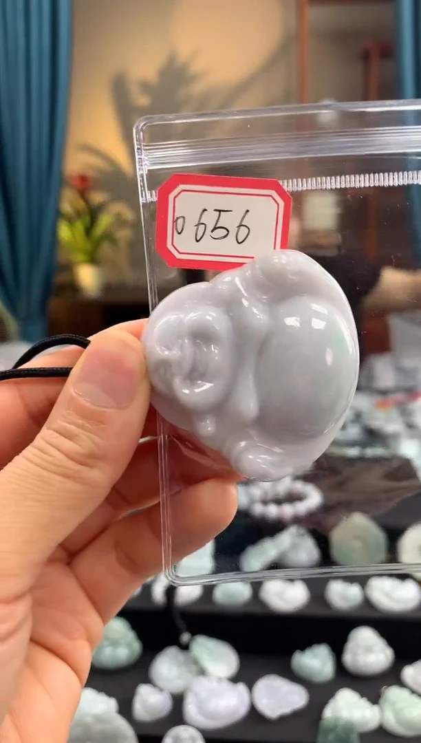 翡翠未镶嵌颈饰佛公0656
