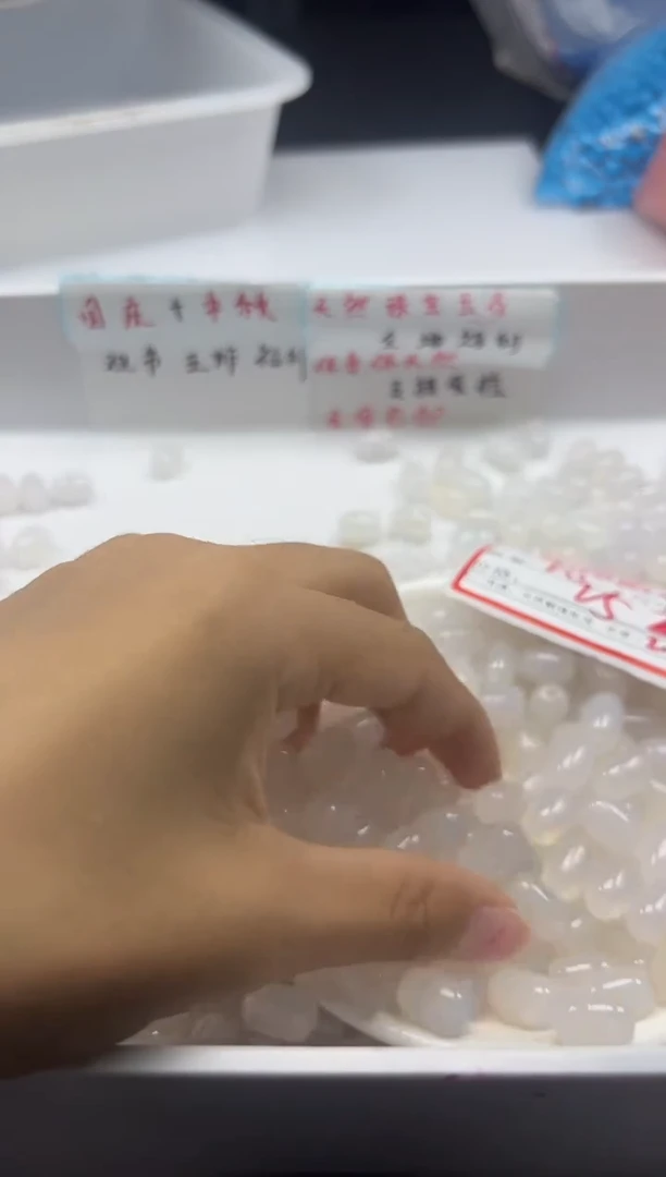 颈饰未镶嵌南红玛瑙w872荔枝冻桶珠12*8mm*10颗