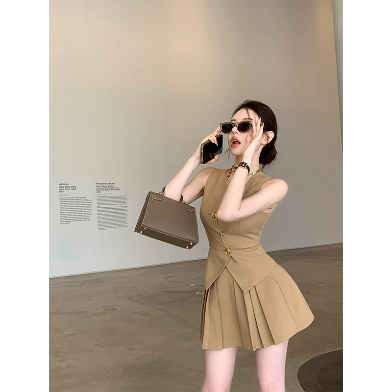 粉红pink 【海盐薄荷脆】减龄设计感气质马甲+半裙套装LWJ23C3TZ777