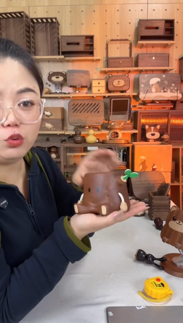 木乌檀木实木树桩笔筒