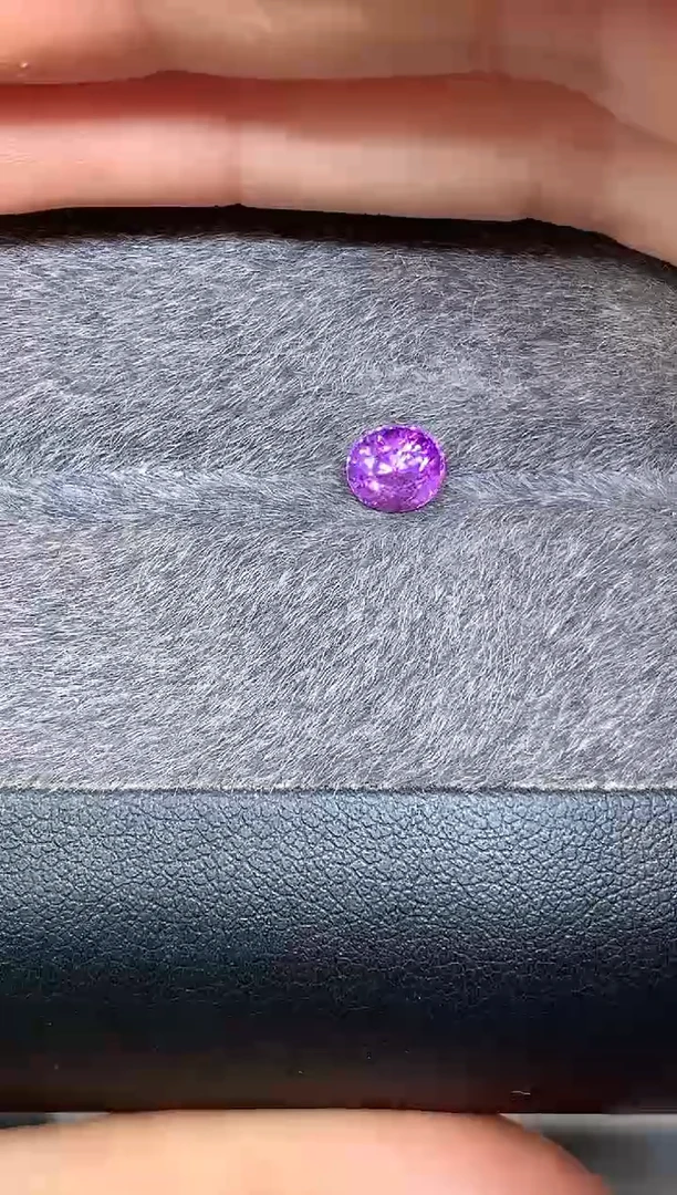 未镶嵌裸石定制蓝宝石椭圆 紫蓝宝石 1.02ct
