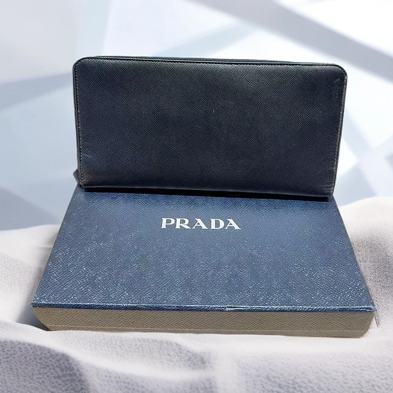 95新 Prada/普拉达 黑色手拿包  1239 4161