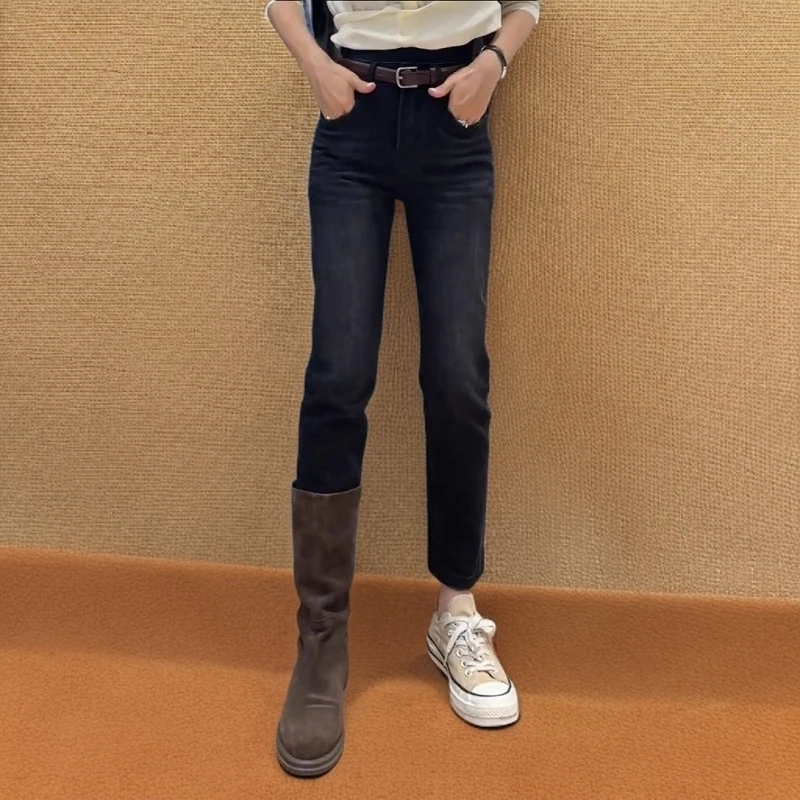 大码高腰显瘦百搭复古九分烟管裤2025秋季新款弹力修身直筒牛仔裤