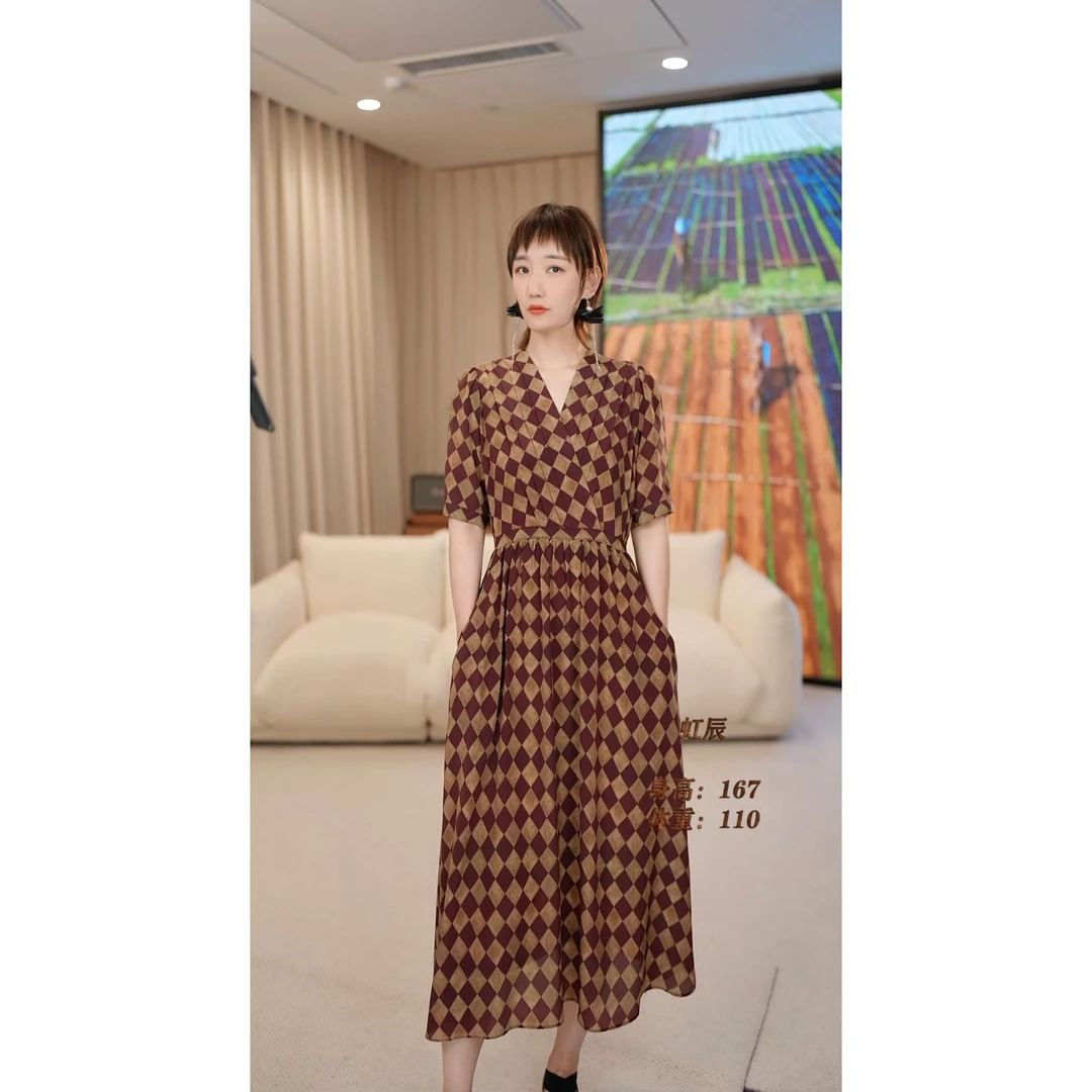 【虹辰.HONGCHEN】’优雅女神‘桑蚕丝气质时尚显瘦连衣裙-HC287