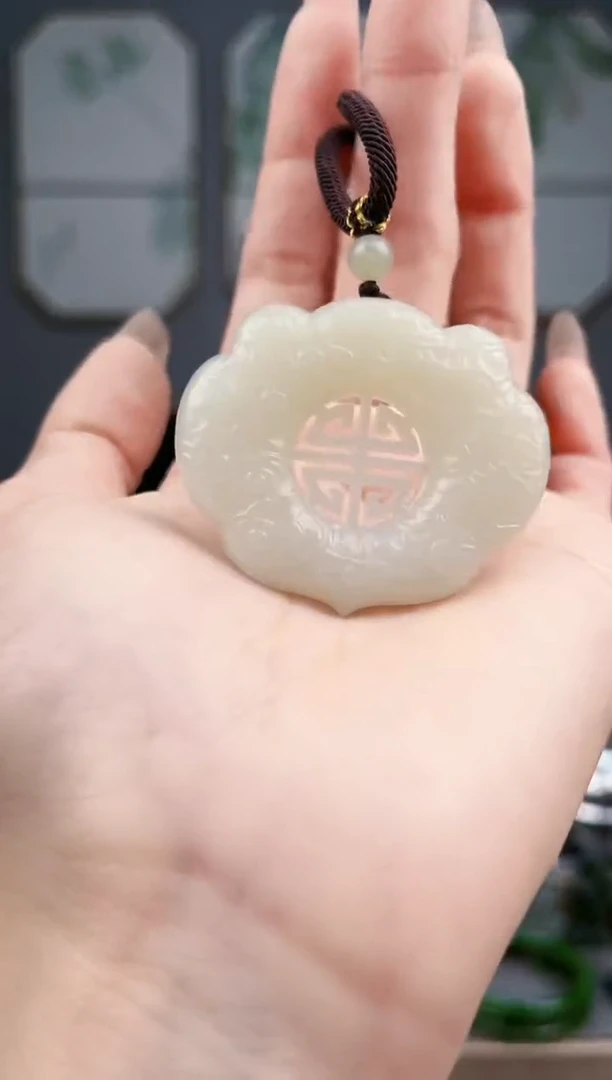 【闪购商品】和田玉颈饰未镶嵌AA多样性发货