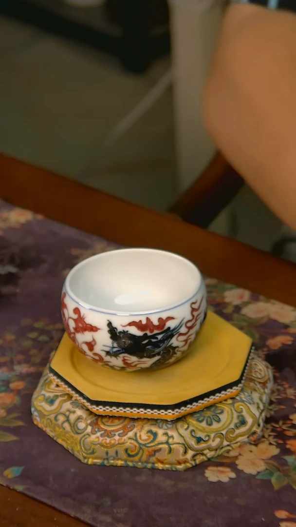 杯手工手绘杯杯很美丽