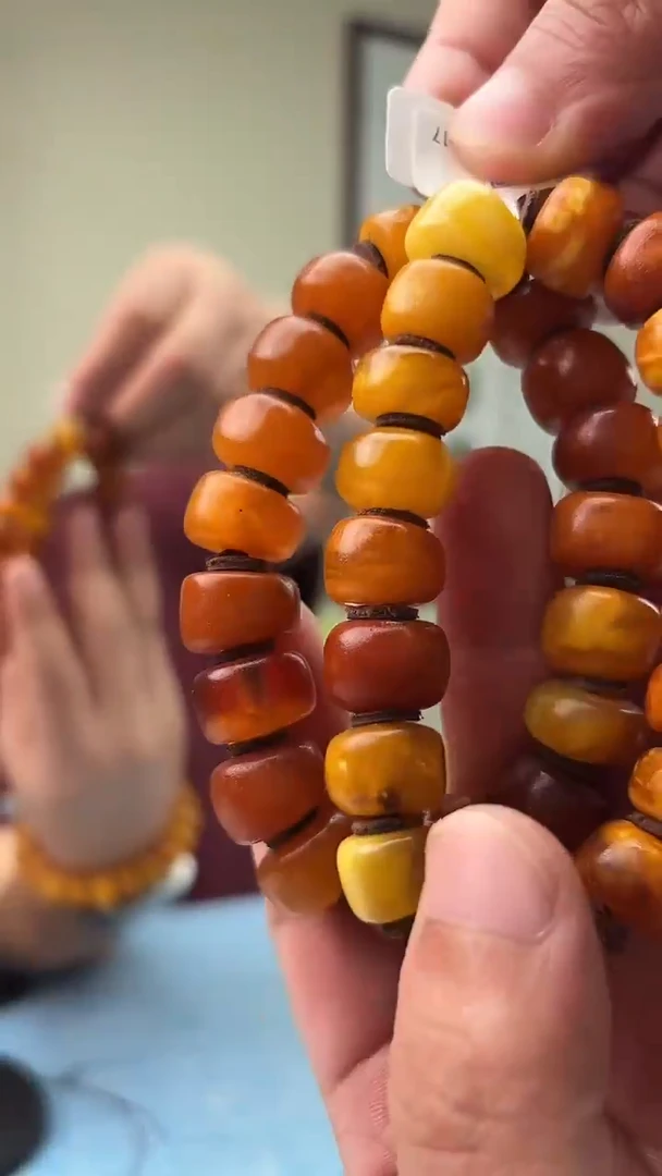 蜜蜡未镶嵌珠宝奇石H28，14植假一罚十多样性发其一H