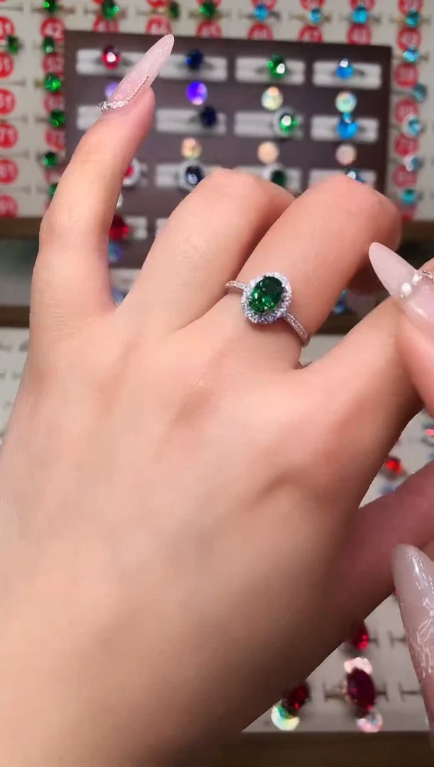 银S925镶嵌透辉石戒指5*7 银托