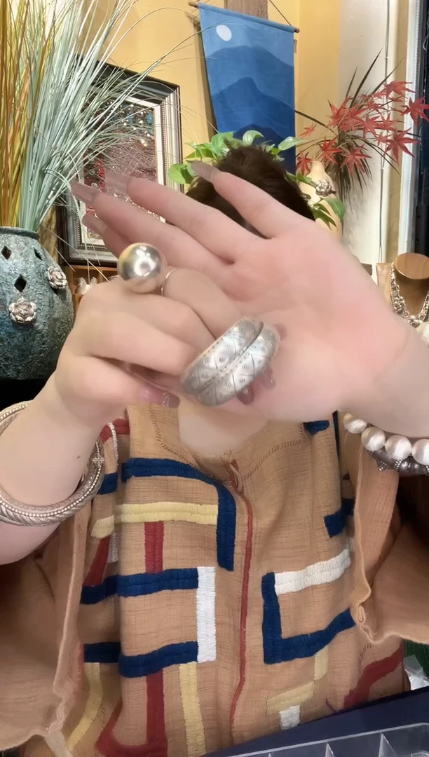 无925银安**拉耳饰