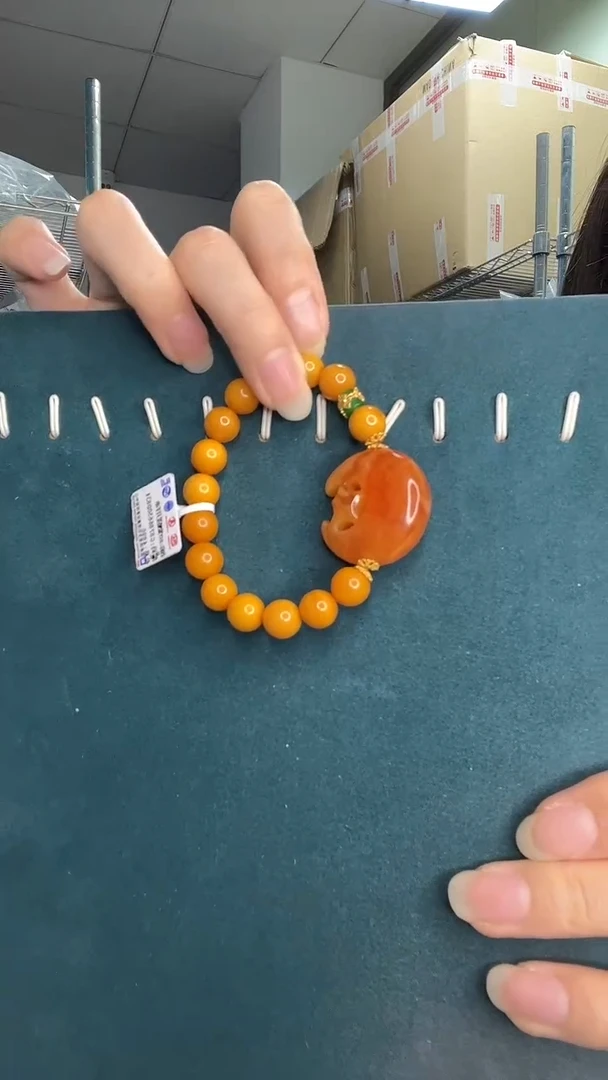 未镶嵌琥珀裸石A1078天然蜜蜡