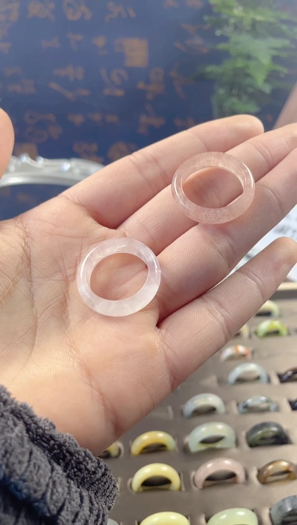 未镶嵌蛇纹石玉戒圈237（圈口不一样）