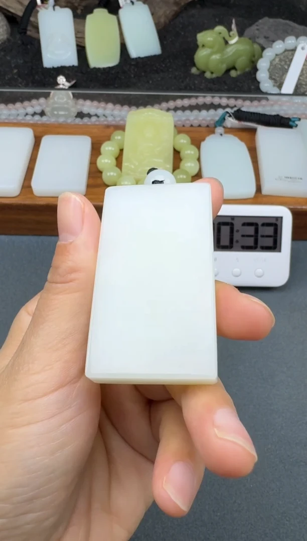 颈饰未镶嵌和田玉2