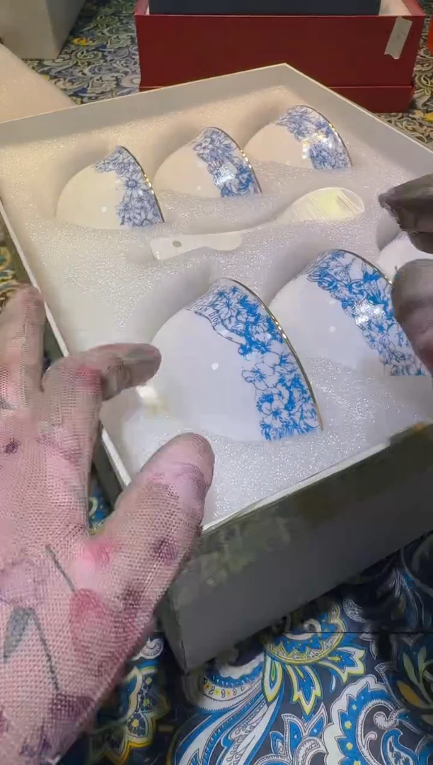 【闪购商品】瓷片11111111111111