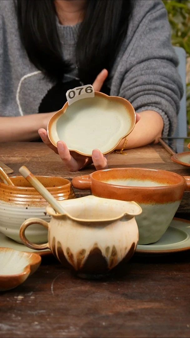 盘高颜值粗陶餐具限时抢购