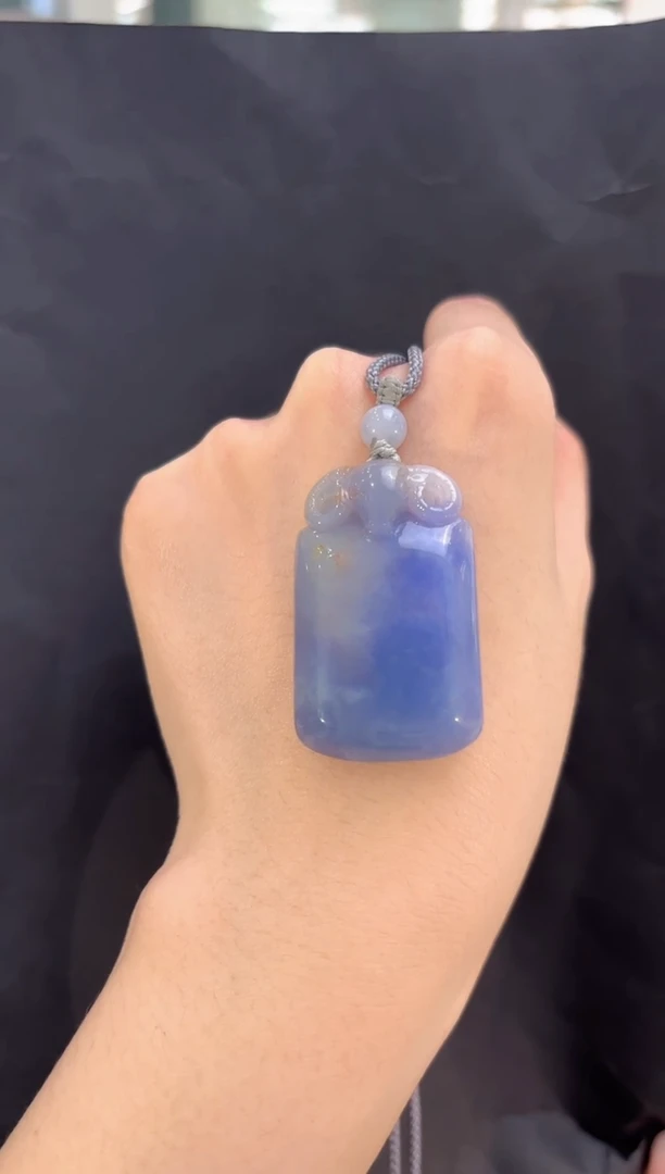 吊坠(不含链)18K金镶嵌翡翠羊牌吊坠多人不退不换