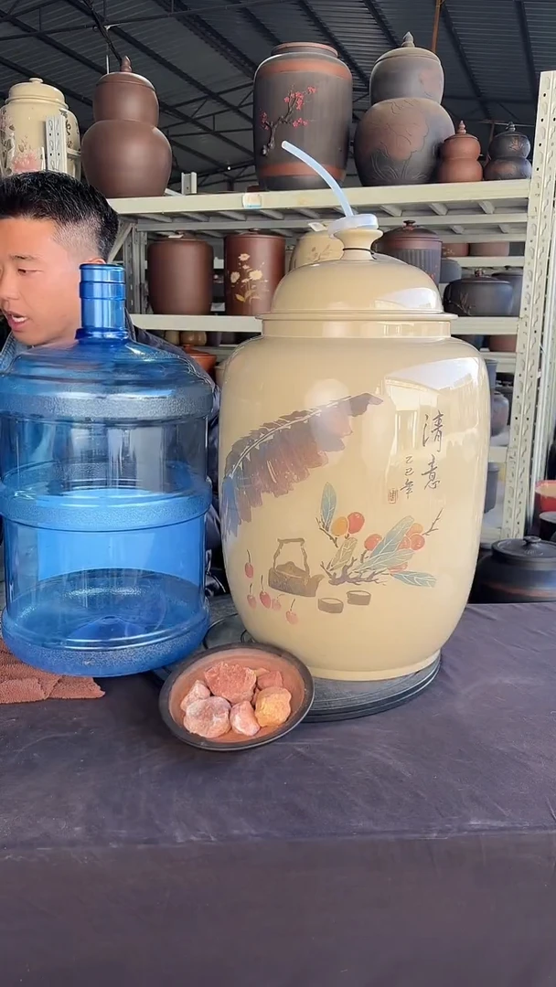 水亮光25升储水罐