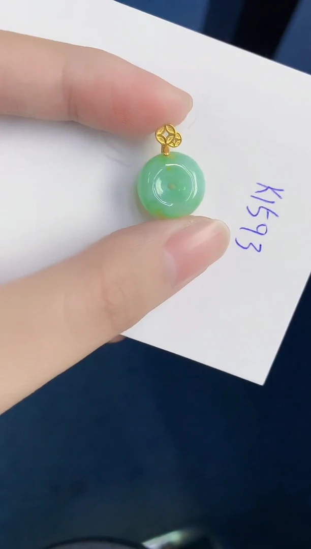 颈饰未镶嵌翡翠天然翡翠缅甸A货